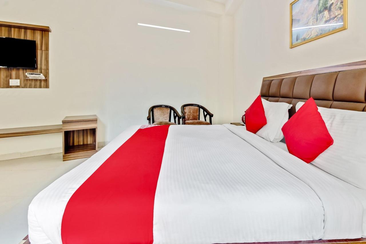 Oyo 10213 Hotel Panache Mathura Ngoại thất bức ảnh