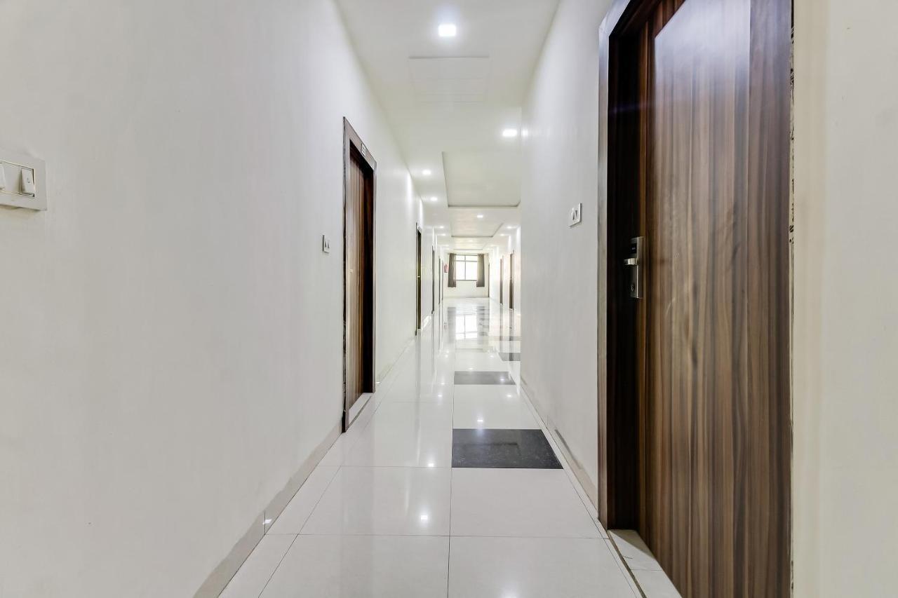 Oyo 10213 Hotel Panache Mathura Ngoại thất bức ảnh