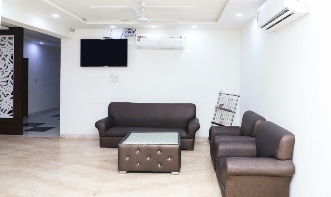 Oyo 10213 Hotel Panache Mathura Ngoại thất bức ảnh